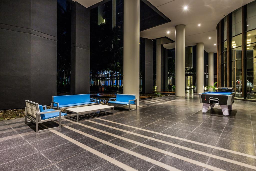 E&O Residences Kuala Lumpur Esterno foto The lobby of the hotel